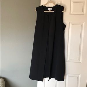 14th & Union long sleeveless vest